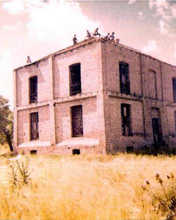 La escuela ‘Maestro de Campo’ de Colonia Leven: Legado vivo de inmigración rural